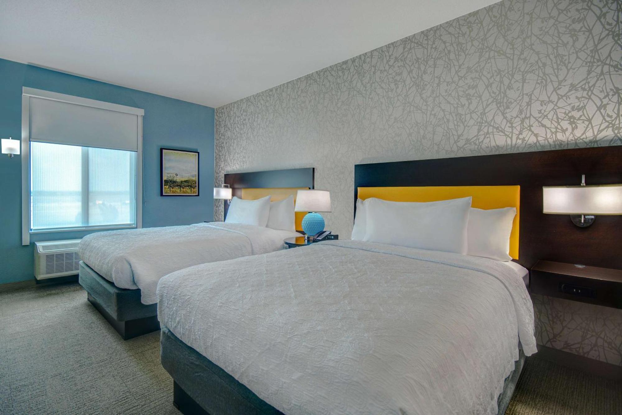 Home2 Suites By Hilton Берлесон Экстерьер фото