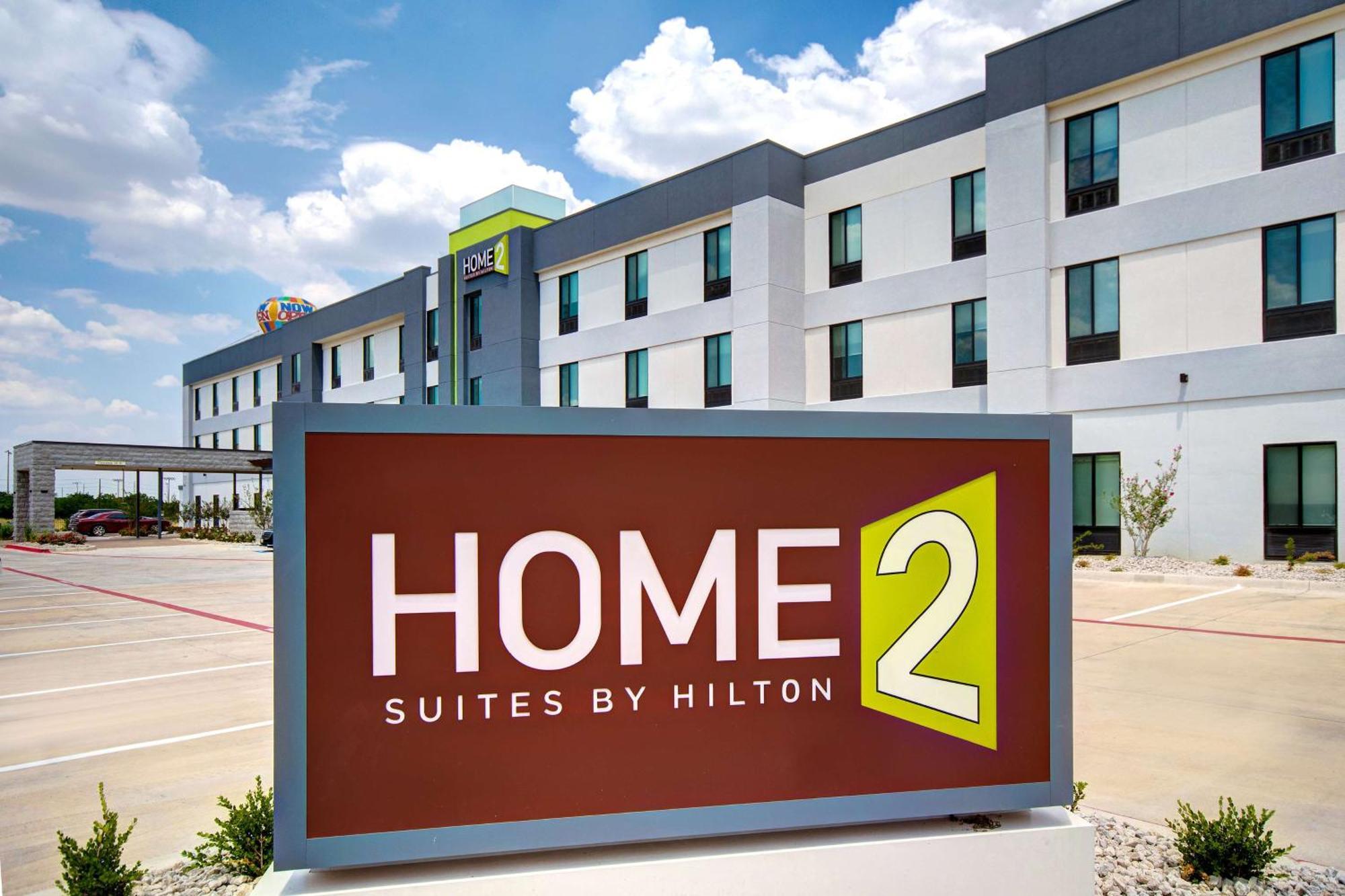 Home2 Suites By Hilton Берлесон Экстерьер фото